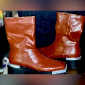 Women leather boots